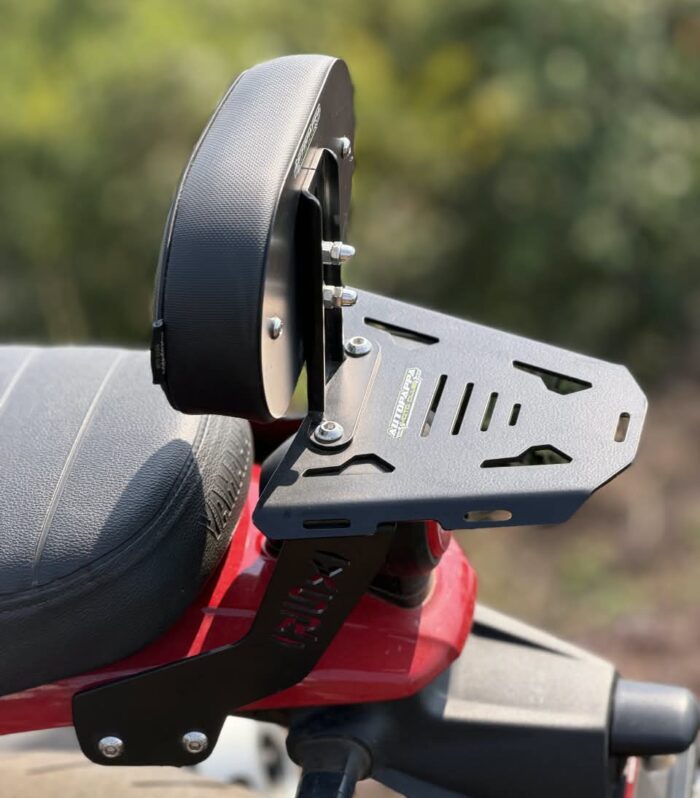 Yamaha XSR 155 Grabrail With Removable Carrier And Backrest